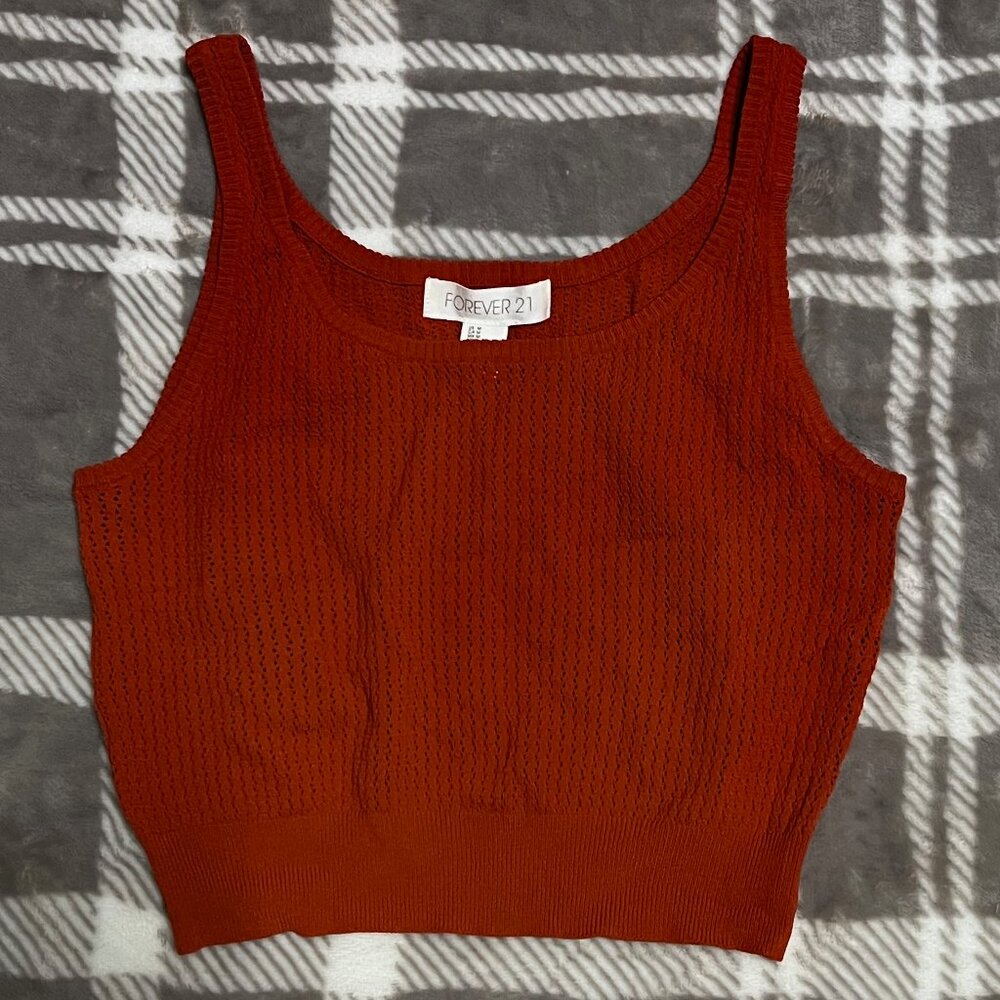 Forever 21 Red Knit Crop Top – Cozy & On-Trend ❤️
